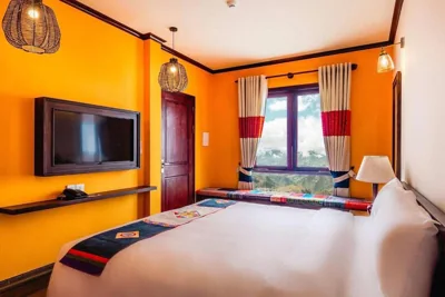 Two-Bedroom Sky Villa with Mountain View — Cat Cat Galerie d’Art